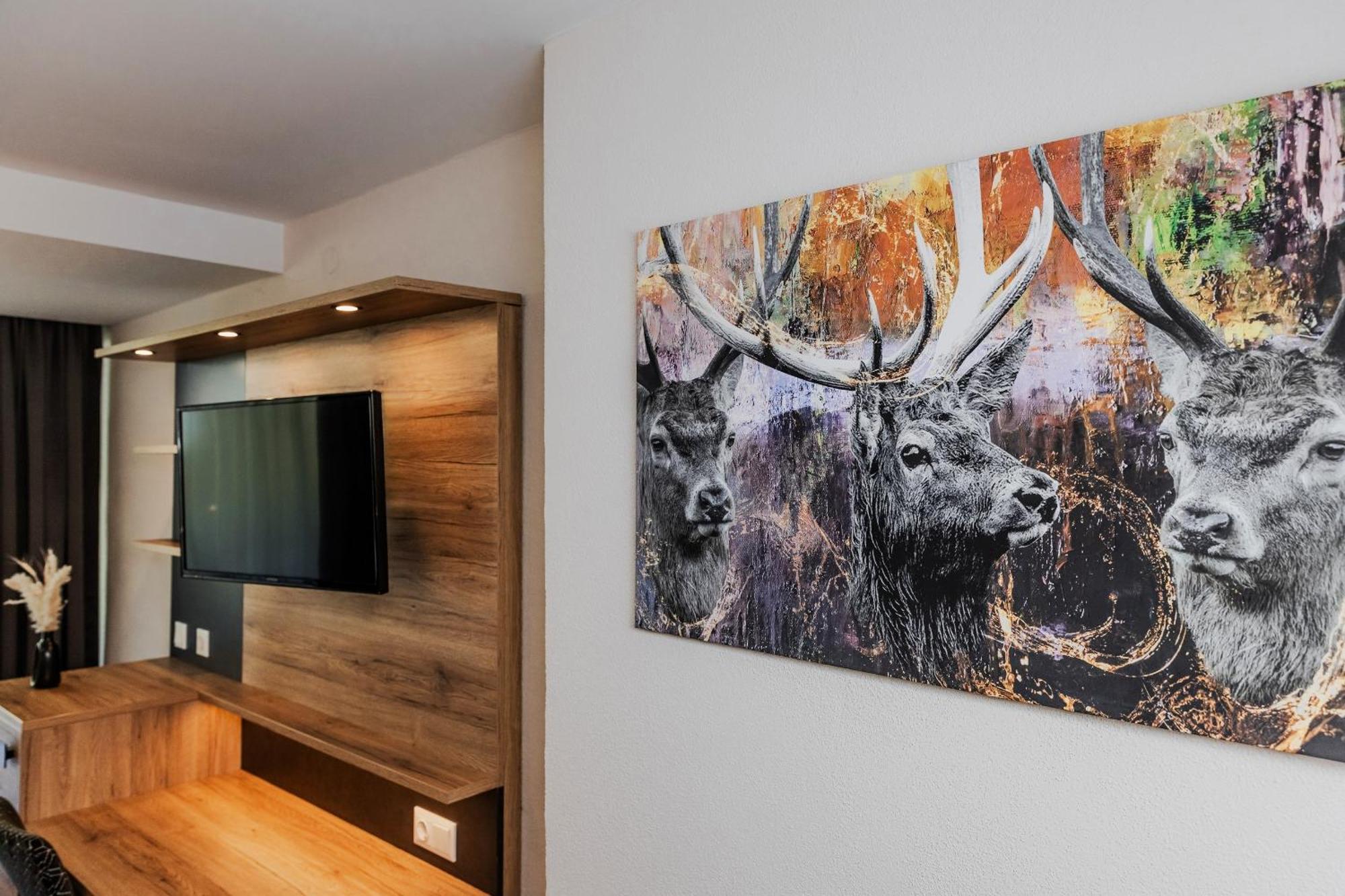 Landgasthof Zur Linde Heimbuchenthal エクステリア 写真